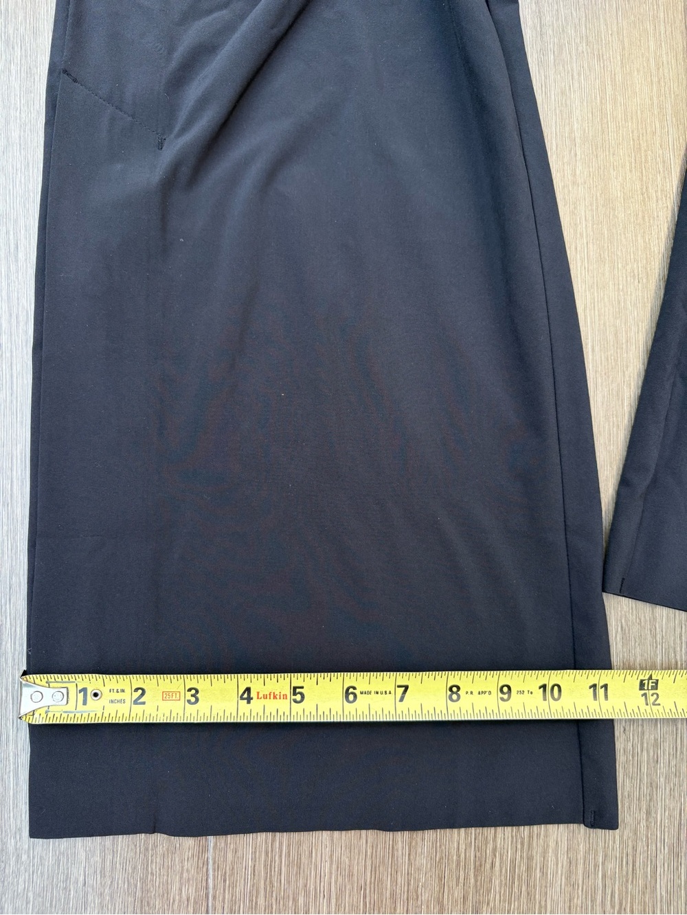 Athleta Tribeca Cropped Flowy Mid-Rise Pants In Black Size 8 - Picture 7 of 14